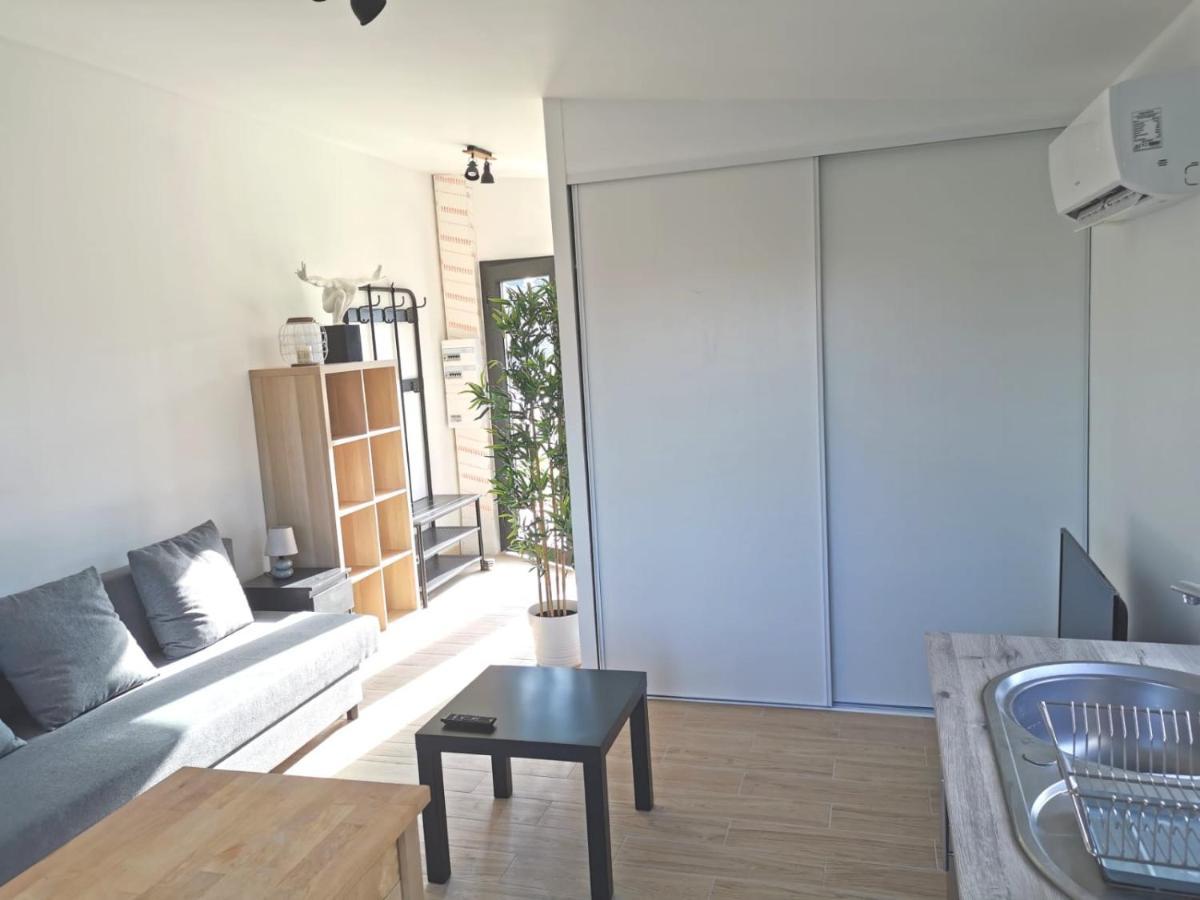 Studio Independant, 10Min Avignon Pujaut Exteriör bild